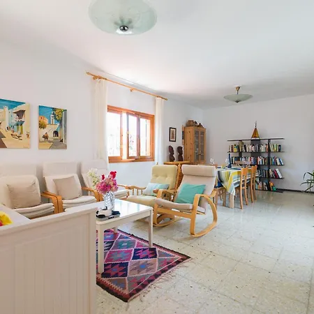 Alpehytte Pupe By Canariasgetaway Agaete (Gran Canaria)